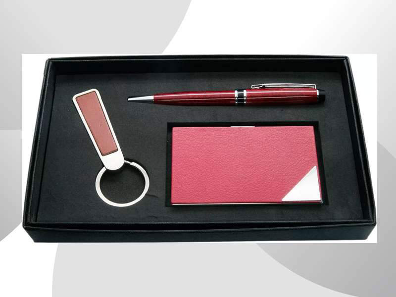 Card Holder, Pen & Keychain Gift Set CG0250