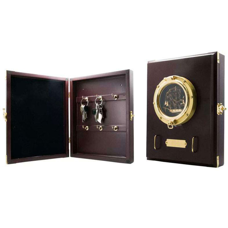 Traditional Key Holder Case with Gold Accent CG0265