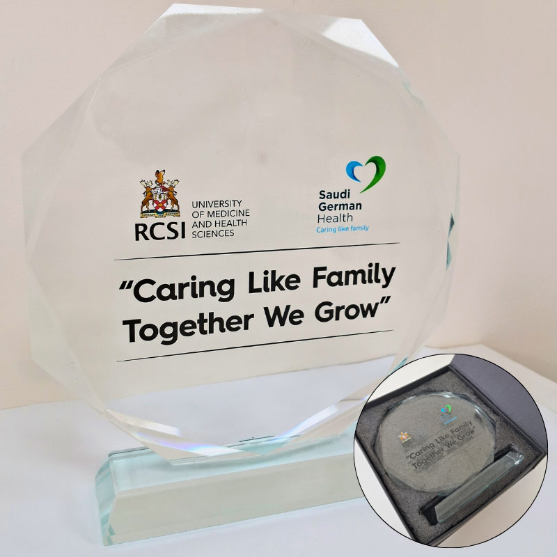 Crystal Trophy For Saudi German Health